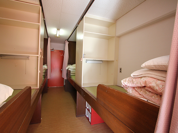 4人部屋